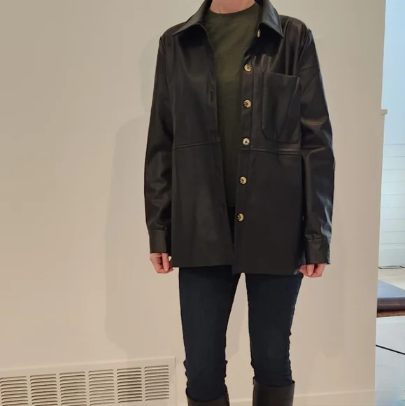 Vegan leather shacket - Picture 2 of 4